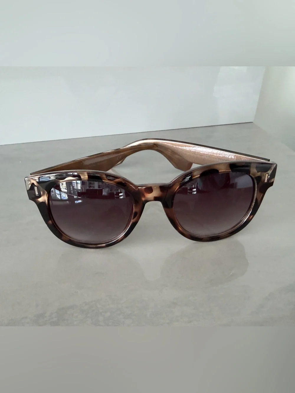 Pretty Leopard Print Sunglasses by Laundry
